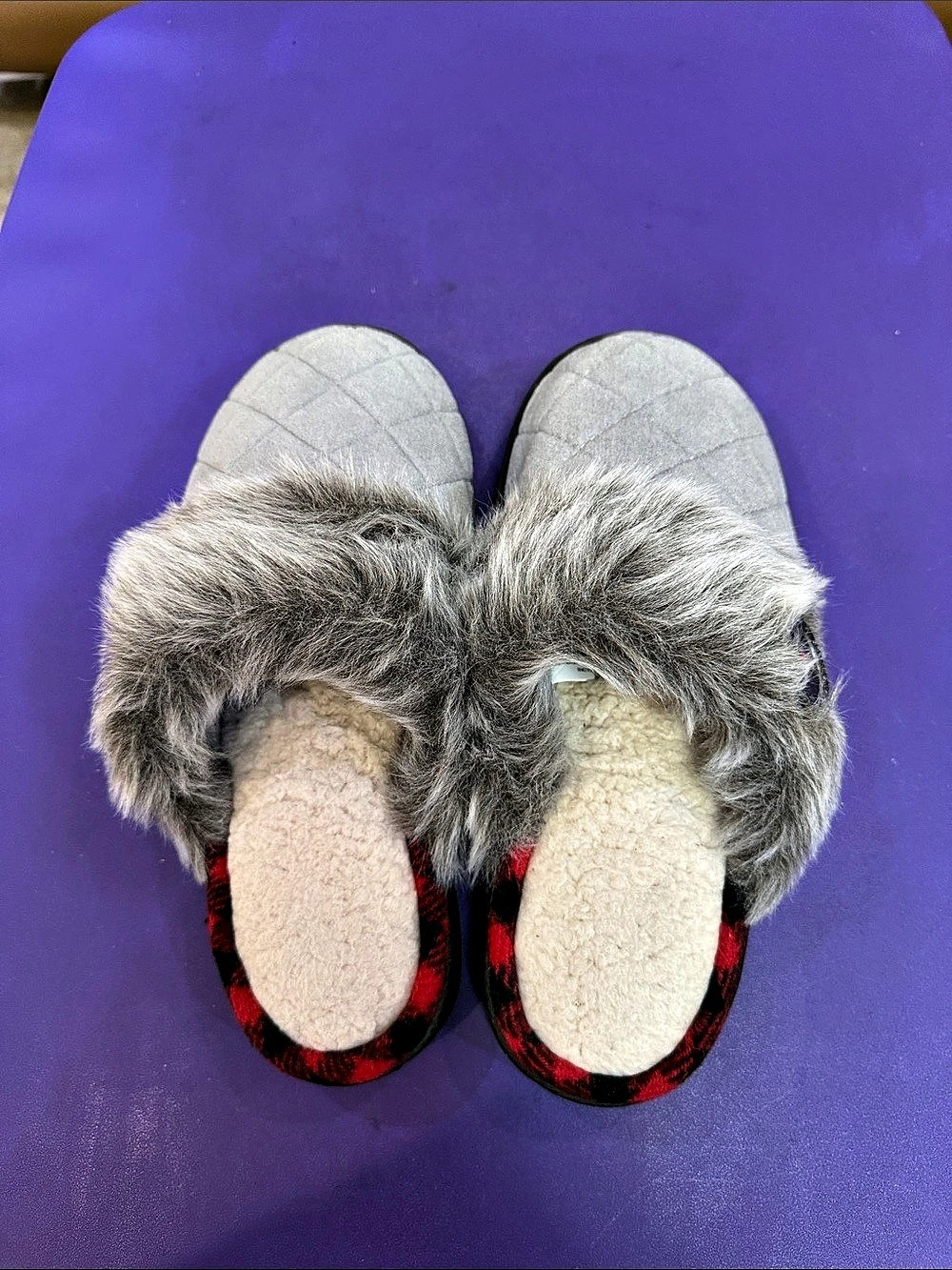 Dearfoams Quilted Fur Slide Slippers US 7-8